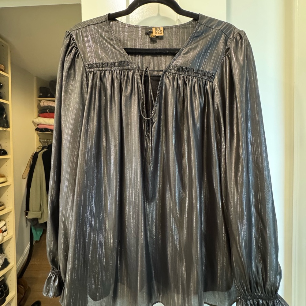 Elegant Black Metallic Blouse
